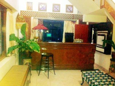 Hotel Sentral Pabean Buleleng Esterno foto
