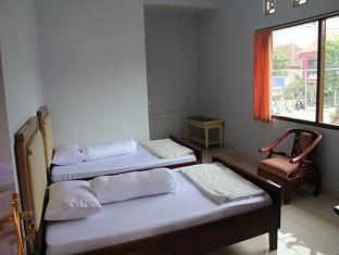 Hotel Sentral Pabean Buleleng Esterno foto