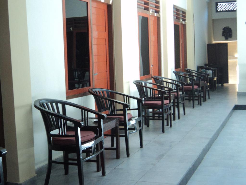 Hotel Sentral Pabean Buleleng Camera foto
